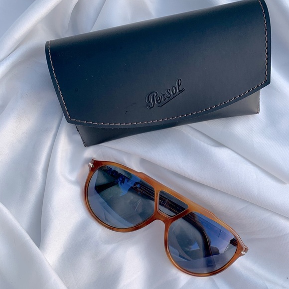 Persol Sunnies - Picture 3 of 3